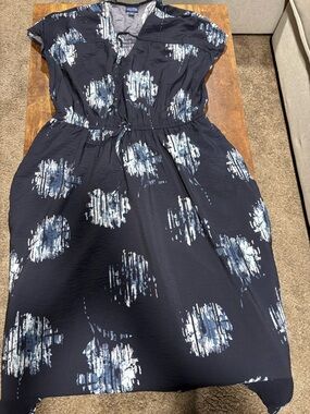 Navy Blue and White Printed Midi Dress size 12-14 (L)